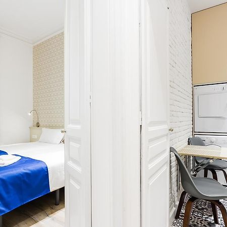 Barcelona Apartments Marina 124 מראה חיצוני תמונה